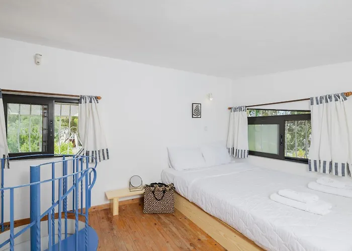 Eco Beachfront Villa *