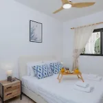 Villa Eco Beachfront