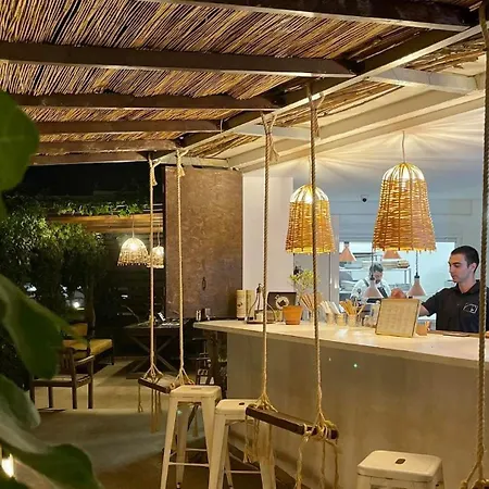Willa Eco Beachfront *