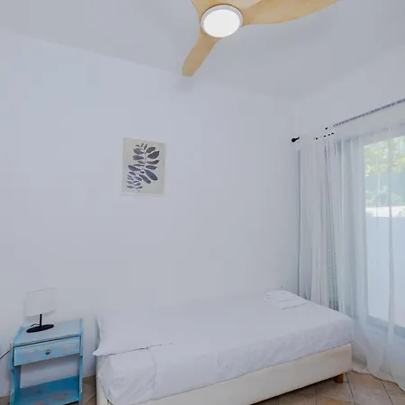 Eco Beachfront Willa