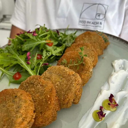 Eco Beachfront Willa Jenadi