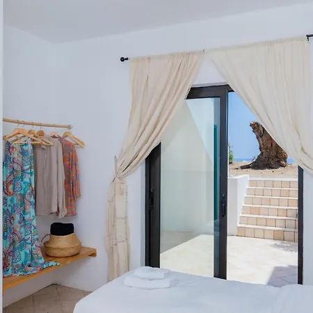 Eco Beachfront Willa