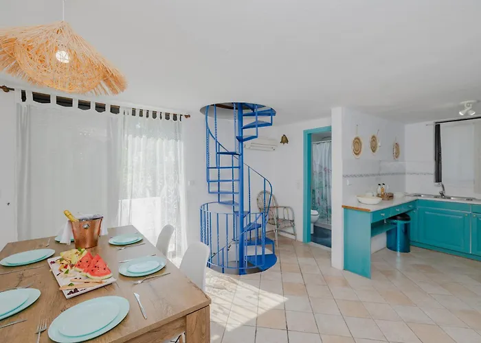 Eco Beachfront * Gennadi